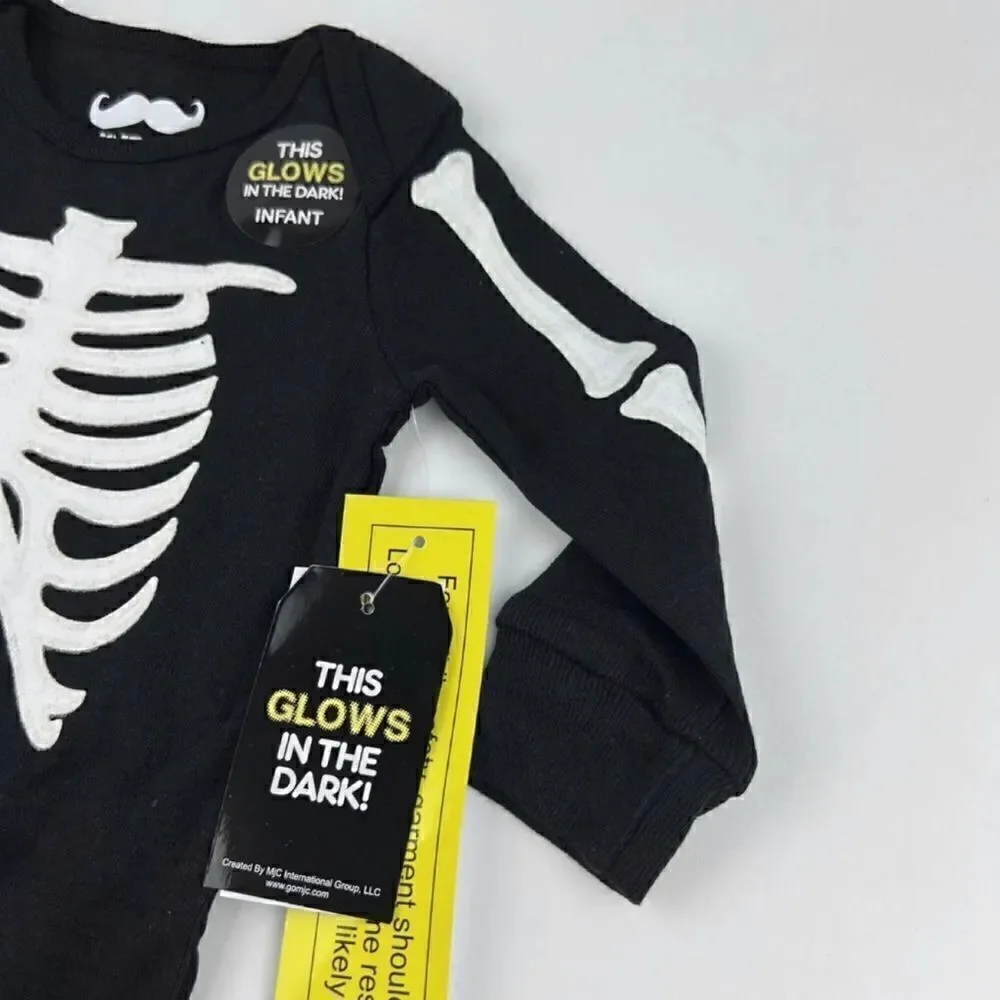 Halloween Skeleton Pajamas for baby, Size 9 m, Snug And Cozy Fit, Costume Glows